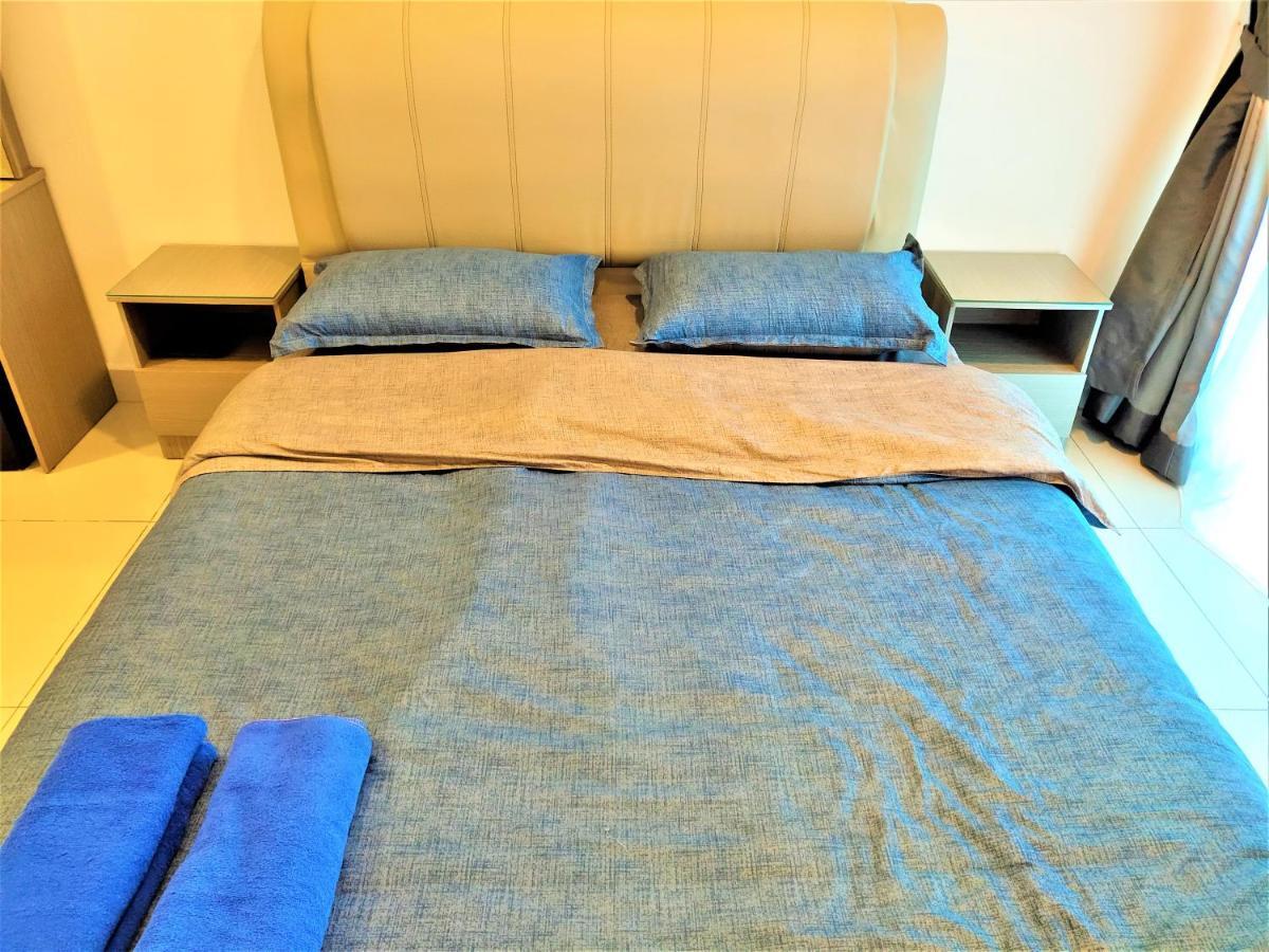 Executive Sky Suites @ *