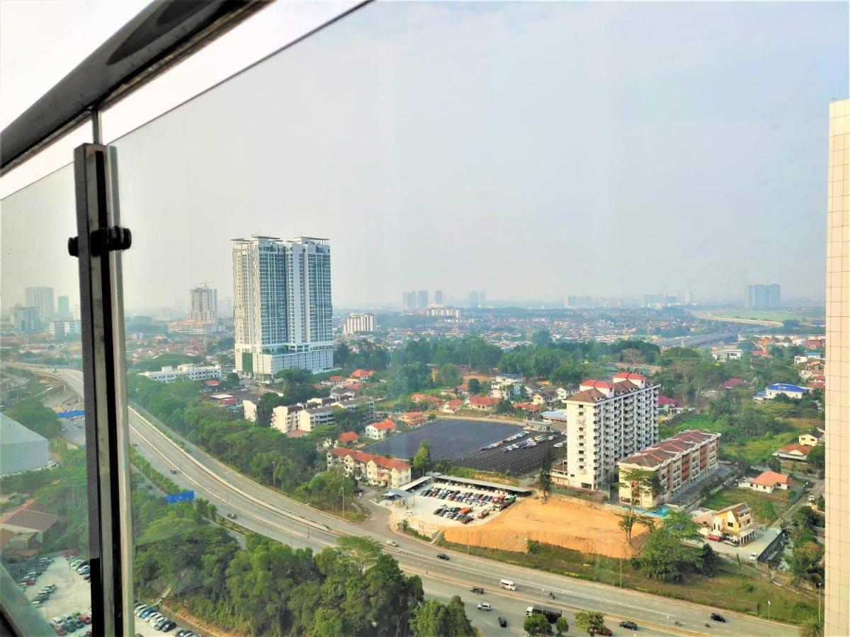 Apartment Executive Sky Suites @ Johor Bahru