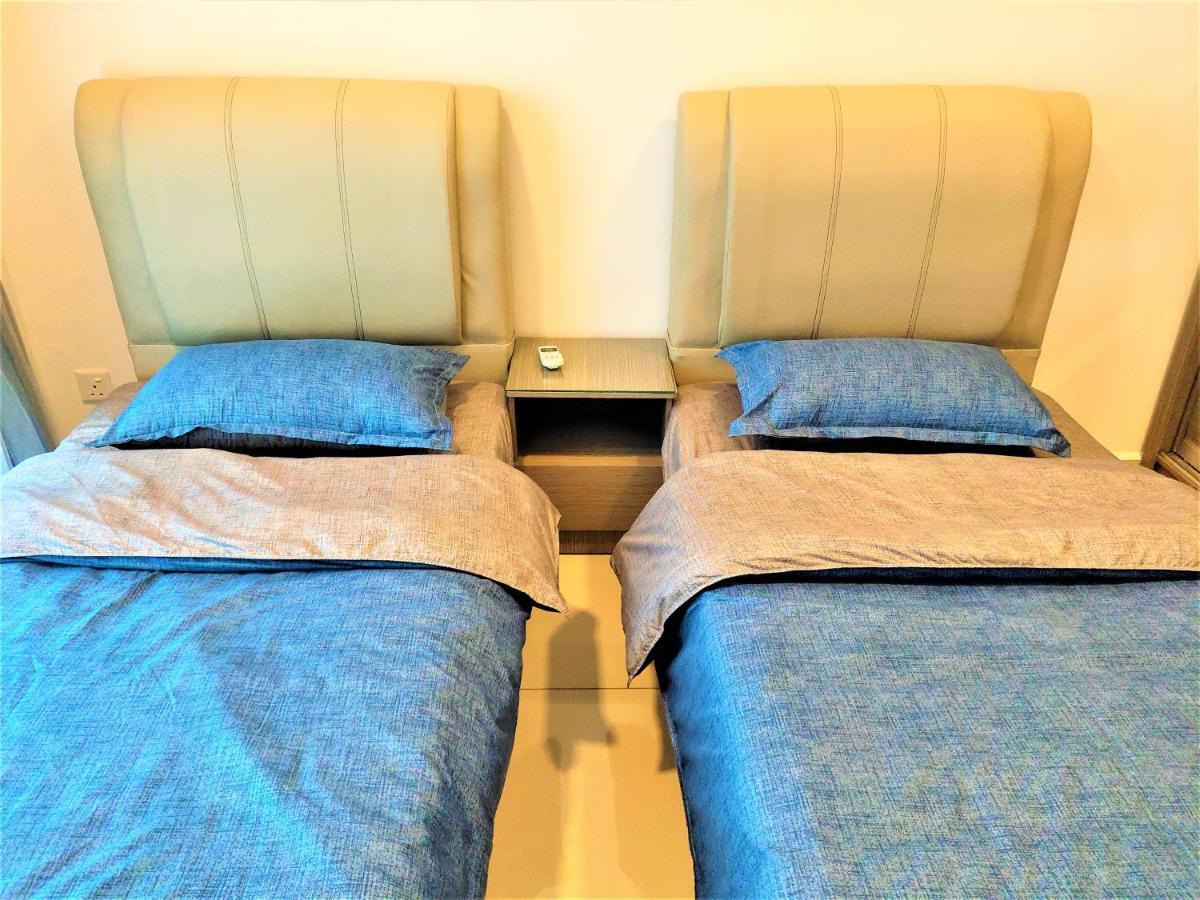 Apartment Executive Sky Suites @ *
