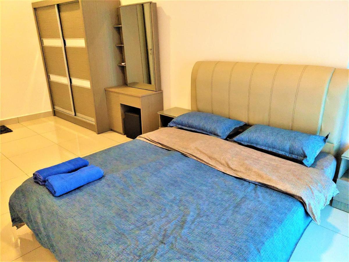Executive Sky Suites @ Apartment